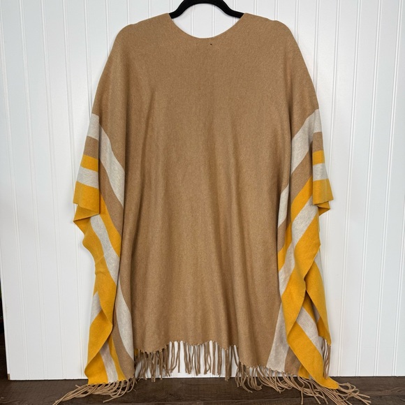 Boho Ruana Poncho Talbots Tan Yellow Fringe Wrap Cozy Fall Layer OS - Picture 8 of 8